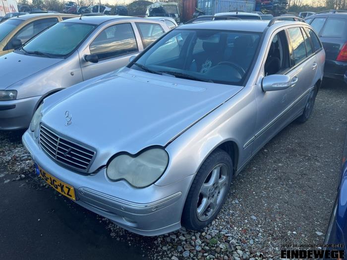 Mercedes C Combi 2.6 C-240 18V Sloopvoertuig (2002, Grijs)