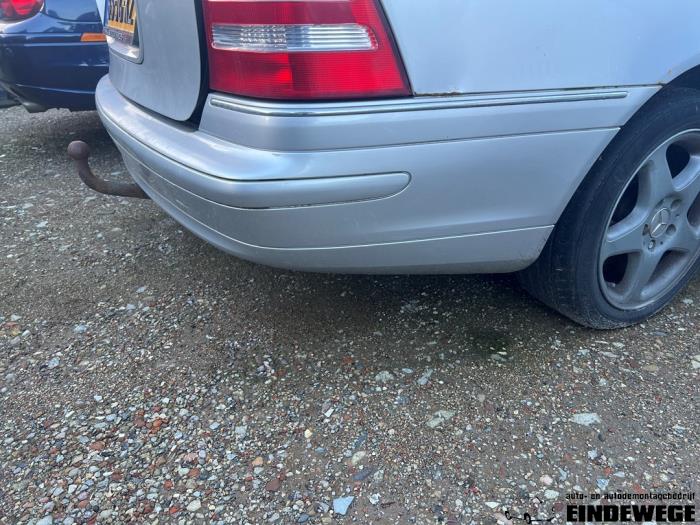 Mercedes C Combi 2.6 C-240 18V Sloopvoertuig (2002, Grijs)