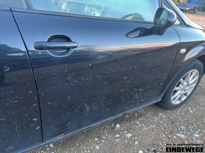 Seat Leon 1.6 Sloopvoertuig (2006, Zwart)