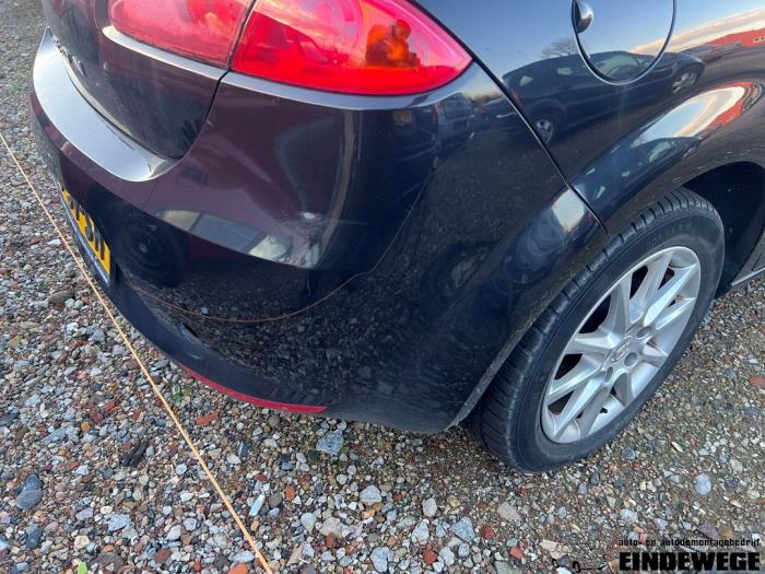 Seat Leon 1.6 Sloopvoertuig (2006, Zwart)