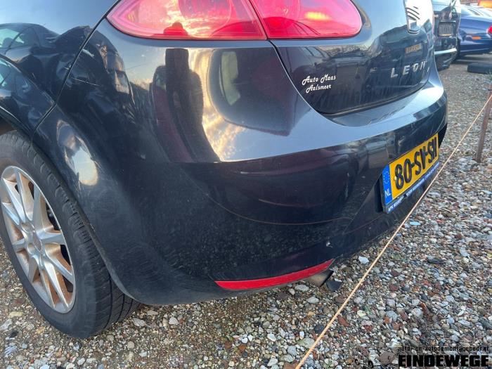 Seat Leon 1.6 Sloopvoertuig (2006, Zwart)