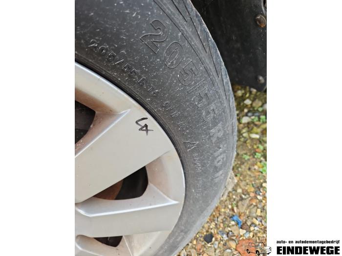 Skoda Superb 1.8 20V Turbo Sloopvoertuig (2002, Grijs)