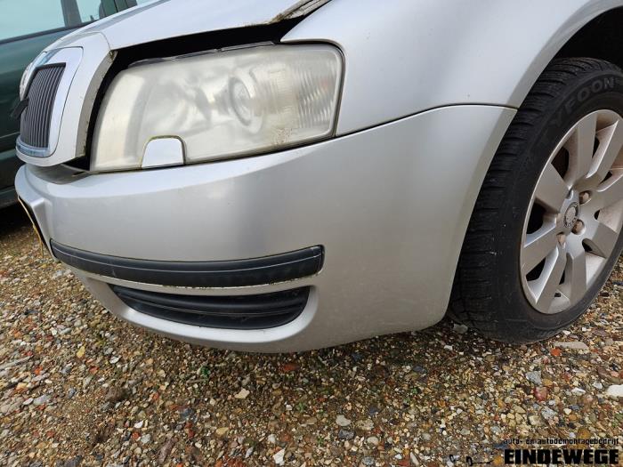 Skoda Superb 1.8 20V Turbo Sloopvoertuig (2002, Grijs)