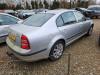 Skoda Superb 1.8 20V Turbo Sloopvoertuig (2002, Grijs)