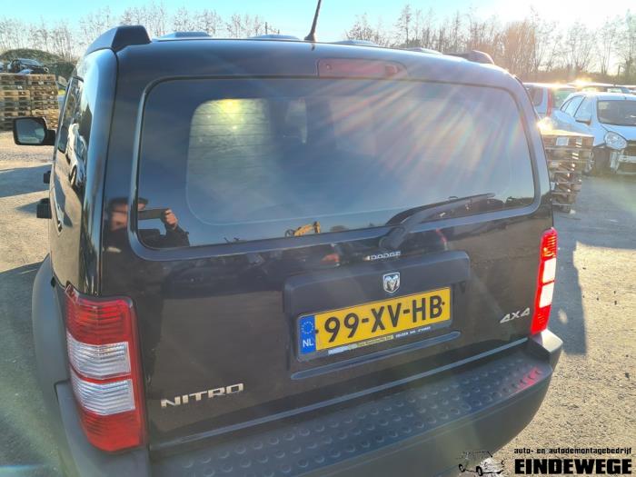 Dodge Nitro 3.7 STX V6 4x4 Autom. Sloopvoertuig (2007, Zwart)