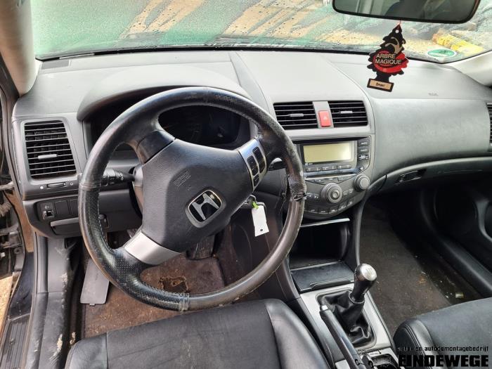 Honda Accord Tourer 2.0 i-VTEC 16V Sloopvoertuig (2004, Zwart)