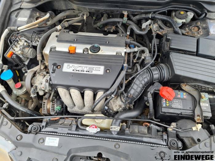 Honda Accord Tourer 2.0 i-VTEC 16V Sloopvoertuig (2004, Zwart)