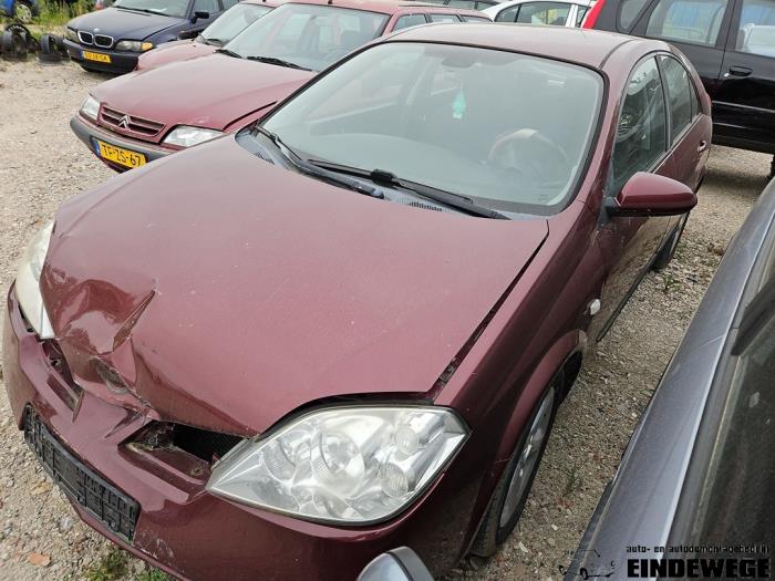 Nissan Primera 1.8 16V Sloopvoertuig (2003, Rood)