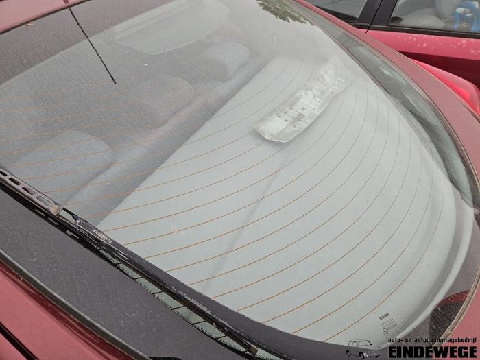 Nissan Primera 1.8 16V Sloopvoertuig (2003, Rood)