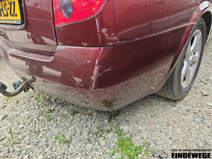 Nissan Primera 1.8 16V Sloopvoertuig (2003, Rood)