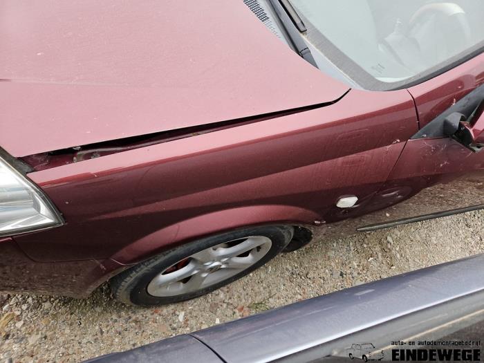 Nissan Primera 1.8 16V Sloopvoertuig (2003, Rood)