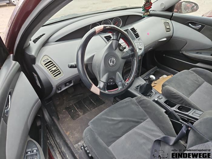 Nissan Primera 1.8 16V Sloopvoertuig (2003, Rood)