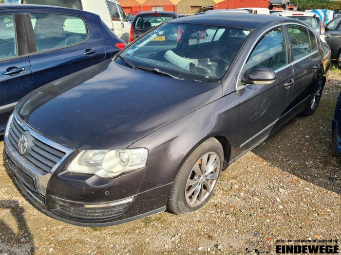 Volkswagen Passat 2.0 FSI 16V Sloopvoertuig (2007, Bruin)