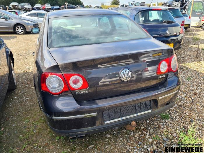 Volkswagen Passat 2.0 FSI 16V Sloopvoertuig (2007, Bruin)