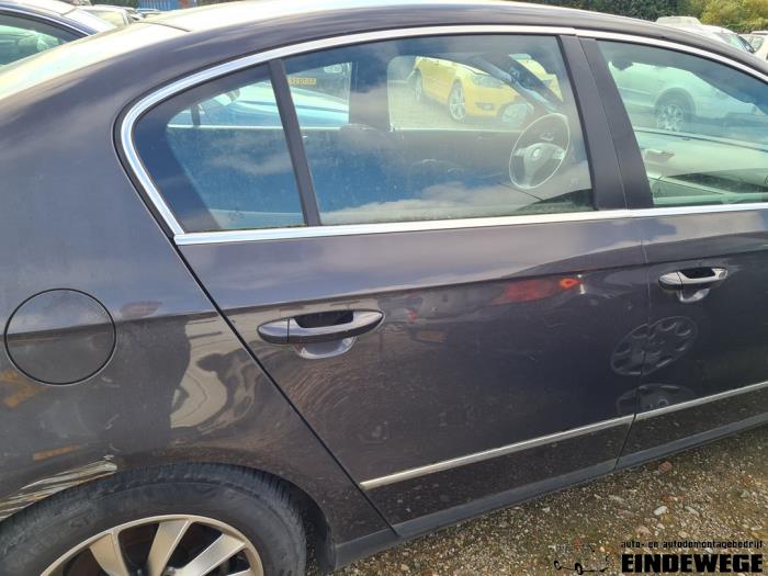 Volkswagen Passat 2.0 FSI 16V Sloopvoertuig (2007, Bruin)