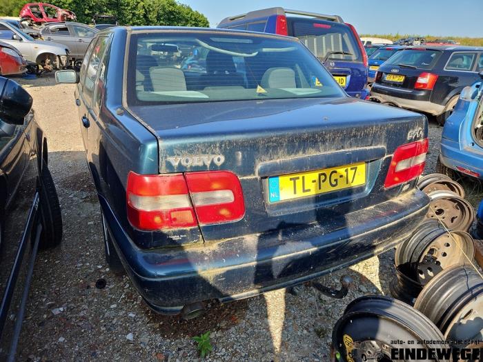 Volvo S70 2.5 10V Sloopvoertuig (1998, Groen)