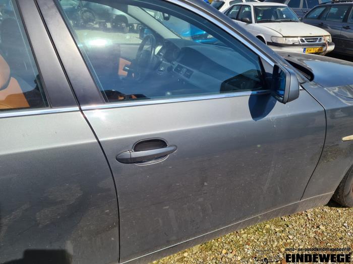 BMW 5 serie 523i 24V Sloopvoertuig (2007, Grijs)