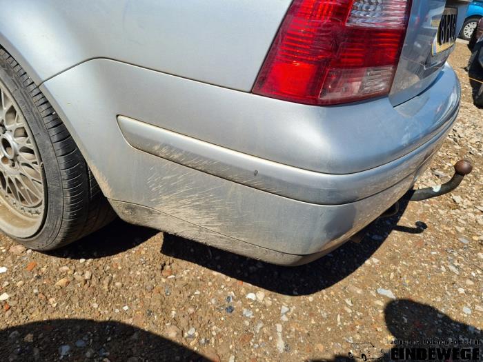 Volkswagen Bora 2.0 Sloopvoertuig (2003, Grijs)