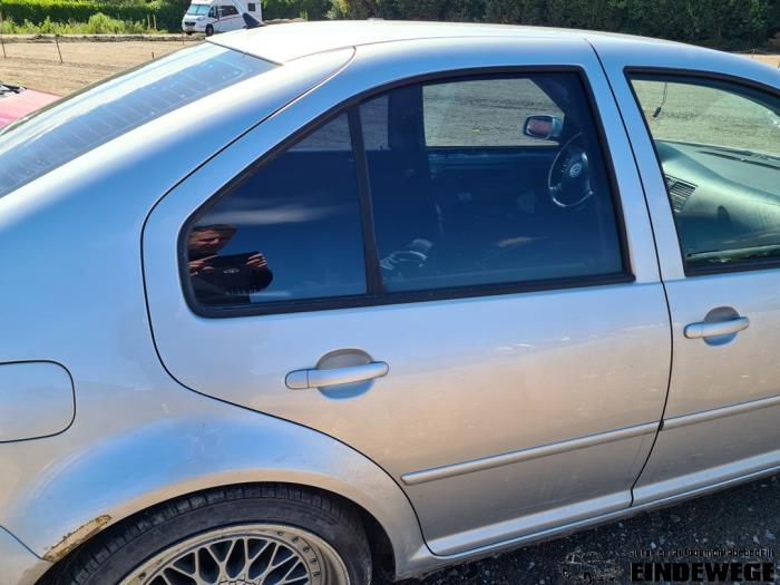 Volkswagen Bora 2.0 Sloopvoertuig (2003, Grijs)