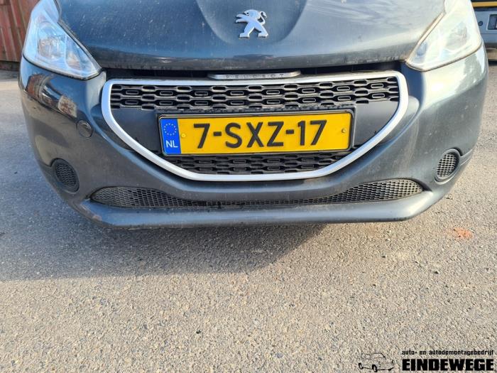 Peugeot 208 I 1.0 Vti 12V PureTech Sloopvoertuig (2013, Grijs)
