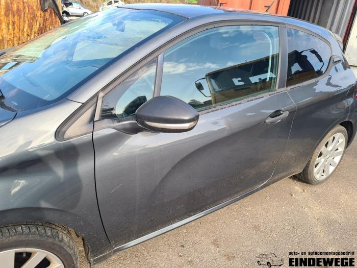 Peugeot 208 I 1.0 Vti 12V PureTech Sloopvoertuig (2013, Grijs)