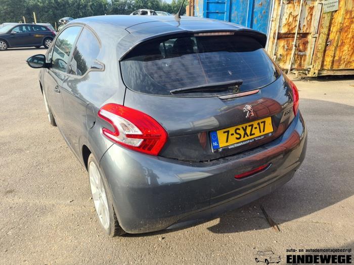 Peugeot 208 I 1.0 Vti 12V PureTech Sloopvoertuig (2013, Grijs)
