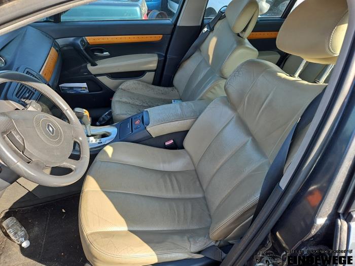 Renault Vel Satis 3.5 V6 24V Autom. Sloopvoertuig (2002, Grijs)