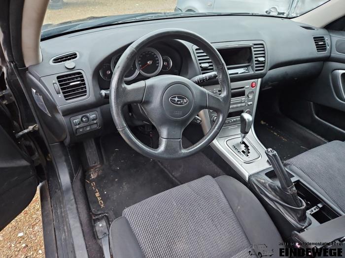 Subaru Outback 2.5 16V Sloopvoertuig (2005, Zwart)