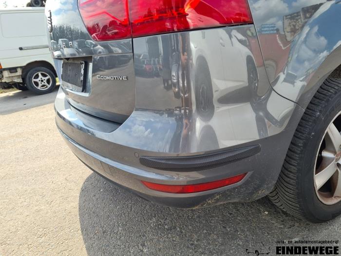 Seat Alhambra 1.4 TSI 16V Sloopvoertuig (2011, Grijs)