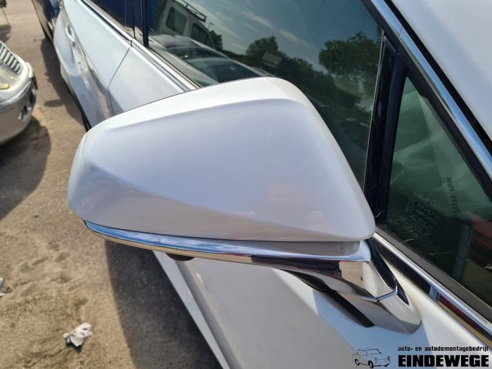 Lexus NX I 300h 2.5 16V 4x4 Sloopvoertuig (2018, Wit)