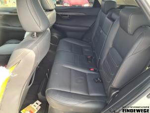 Lexus NX I 300h 2.5 16V 4x4 Sloopvoertuig (2018, Wit)