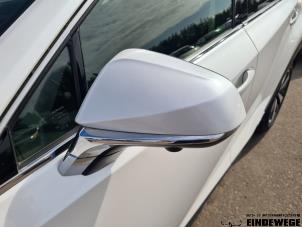 Lexus NX I 300h 2.5 16V 4x4 Sloopvoertuig (2018, Wit)