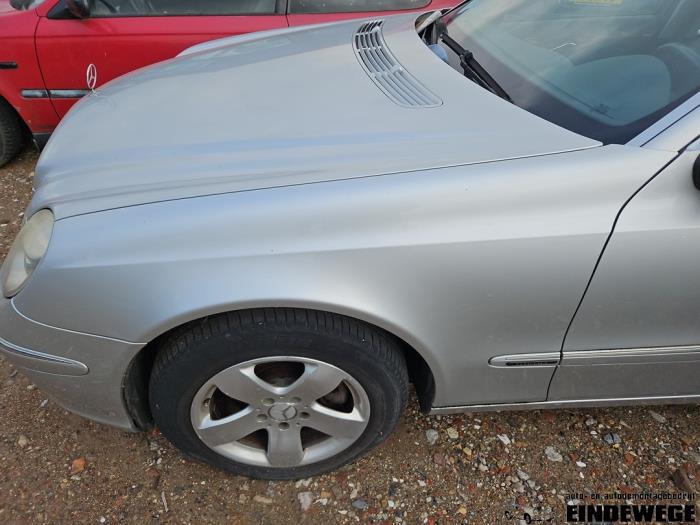 Mercedes E 2.6 E-240 V6 18V Sloopvoertuig (2002, Grijs)