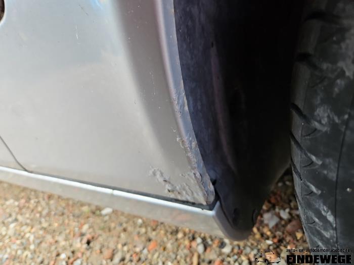 Mercedes E 2.6 E-240 V6 18V Sloopvoertuig (2002, Grijs)