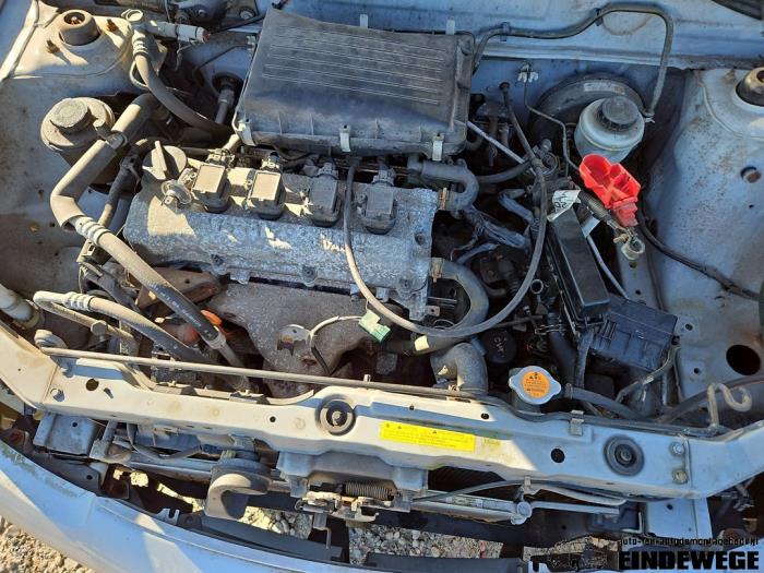 Nissan Micra 1.4 16V Sloopvoertuig (2002, Grijs)