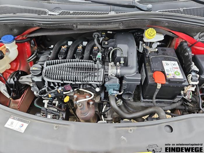 Peugeot 208 I 1.0 Vti 12V PureTech Sloopvoertuig (2014, Rood)