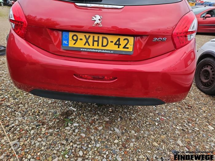 Peugeot 208 I 1.0 Vti 12V PureTech Sloopvoertuig (2014, Rood)