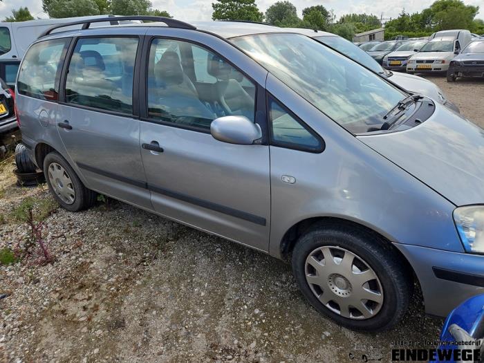 Ford Galaxy 2.0 Sloopvoertuig (2004, Grijs)