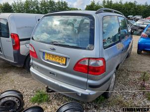 Ford Galaxy 2.0 Sloopvoertuig (2004, Grijs)