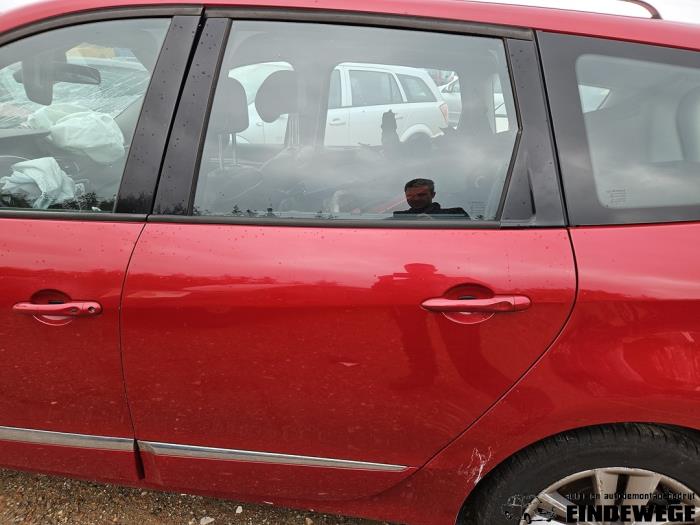 Renault Scénic III 1.6 Energy dCi 130 Sloopvoertuig (2013, Rood)