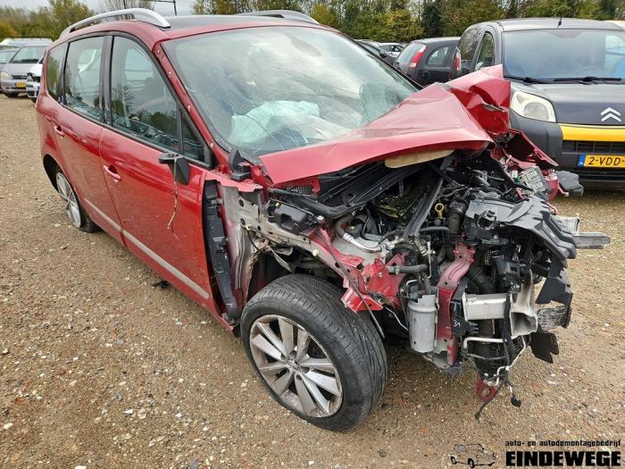 Renault Scénic III 1.6 Energy dCi 130 Sloopvoertuig (2013, Rood)