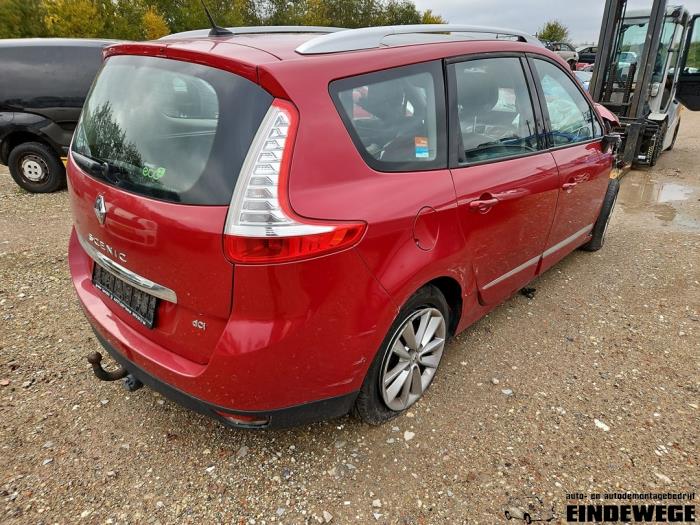Renault Scénic III 1.6 Energy dCi 130 Sloopvoertuig (2013, Rood)