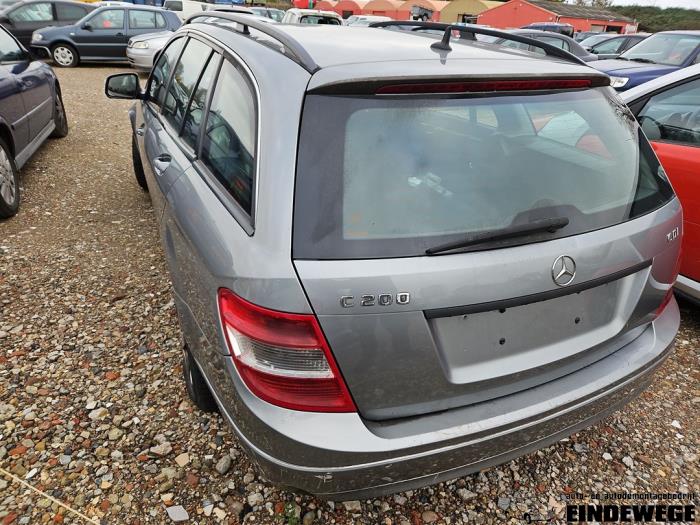 Mercedes C Estate 2.2 C-200 CDI 16V . Sloopvoertuig (2007, Zilver)