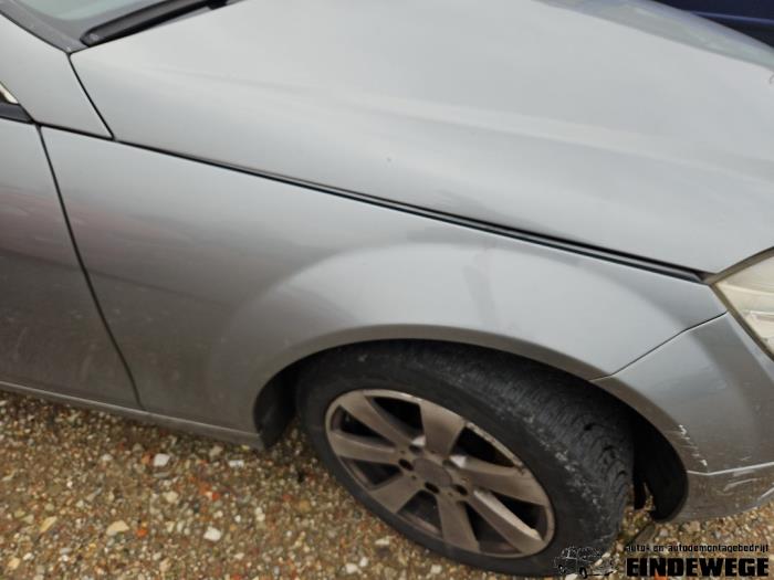 Mercedes C Estate 2.2 C-200 CDI 16V . Sloopvoertuig (2007, Zilver)