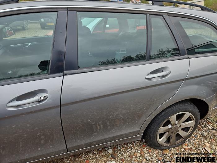 Mercedes C Estate 2.2 C-200 CDI 16V . Sloopvoertuig (2007, Zilver)