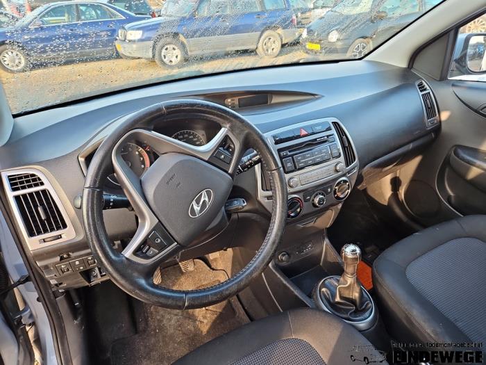 Hyundai i20 1.2i 16V Sloopvoertuig (2012, Blauw)