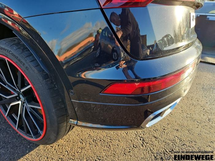 Audi Q5 2.0 50 TFSI e 16V Quattro Sloopvoertuig (2020, Zwart)