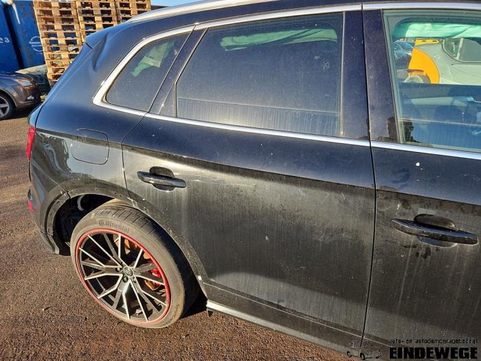 Audi Q5 2.0 50 TFSI e 16V Quattro Sloopvoertuig (2020, Zwart)