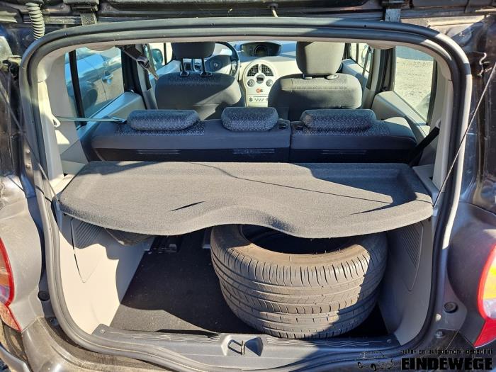 Renault Modus/Grand Modus 1.2 16V Sloopvoertuig (2005, Zwart)