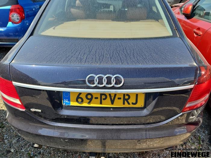 Audi A6 2.4 V6 24V Sloopvoertuig (2005, Blauw)